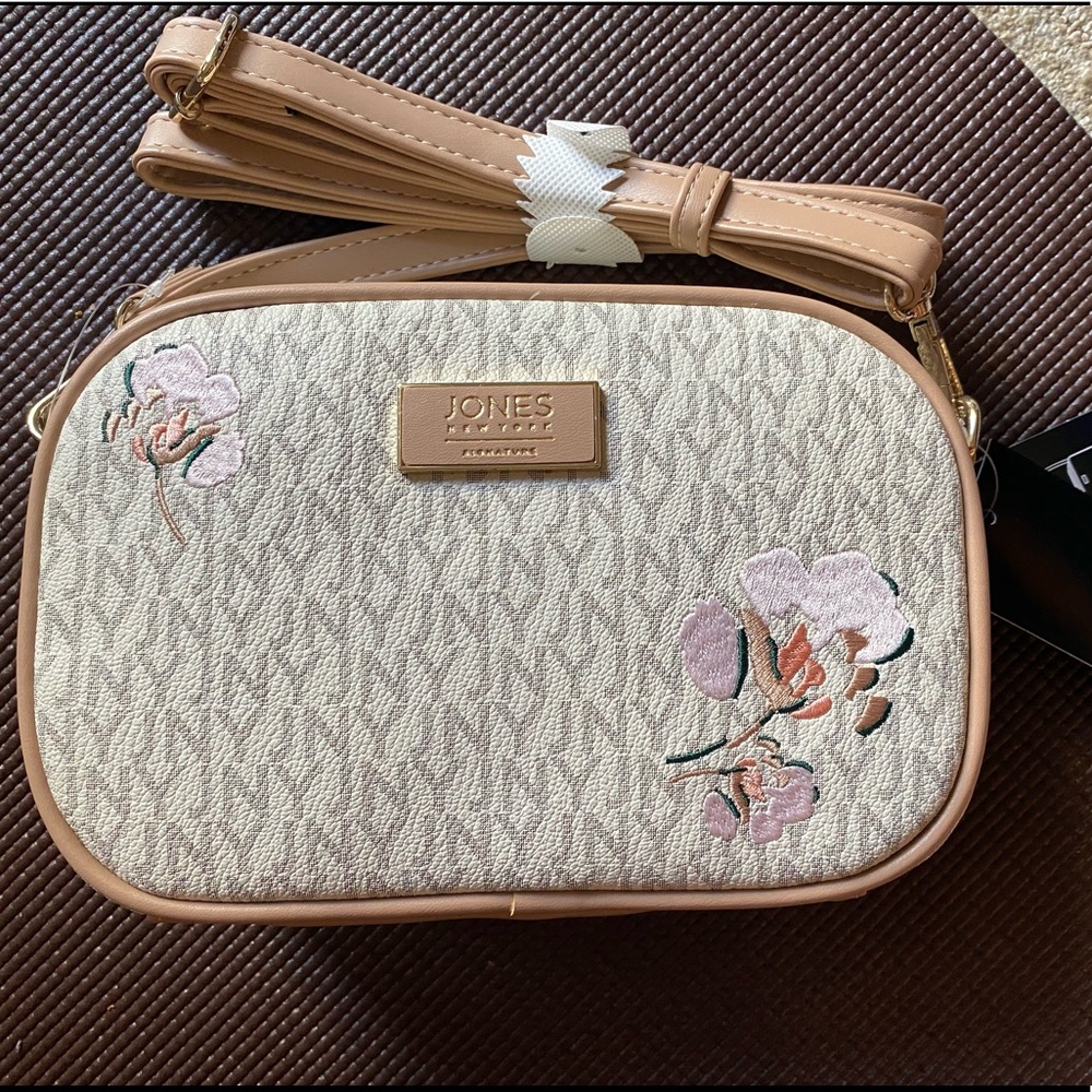 Nwt Jones New York camera bag